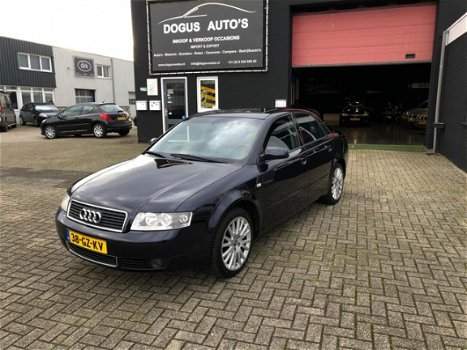 Audi A4 - 2.0 Exclusive MT Automaat Airco Elk.ramen cruise controle nette - 1