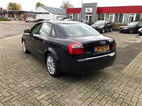 Audi A4 - 2.0 Exclusive MT Automaat Airco Elk.ramen cruise controle nette - 1