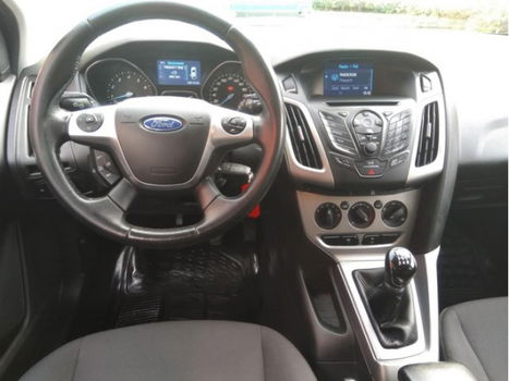 Ford Focus Wagon - 1.0 EcoBoost Edition Navigatie, LM Velgen - 1