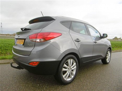 Hyundai ix35 - 2.0i i-Catcher LEDER NAVIGATIE PANORAMADAK - 1