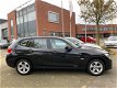 BMW X1 - SDrive18i Executive Navigatie, Trekhaak, Pdc achter, 6-versn - 1 - Thumbnail