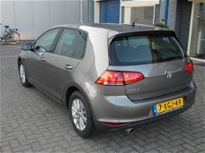 Volkswagen Golf - 1.6 TDI Comfortline BlueMotion