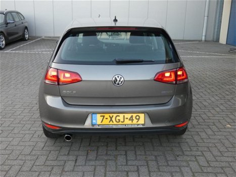 Volkswagen Golf - 1.6 TDI Comfortline BlueMotion - 1