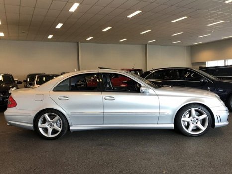 Mercedes-Benz E-klasse - 63 AMG AUT, LEER, NAVIGATIE, XENON, 515PK NIEUWSTAAT - 1