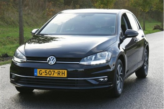 Volkswagen Golf Variant - 1.0 TSI Navigatie | ACC | Front-Assit | Stoelverwarming | Parkeersensoren - 1