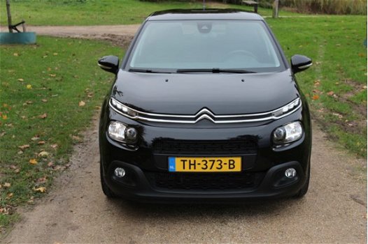 Citroën C3 - 1.2 PureTech 110 S&S Shine Clima-Cruise-Navi-Camera-DAB-17 Inch - 1