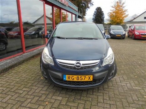 Opel Corsa - 1.4-16V 1.4-16v 5drs Anniversary Edition - 1