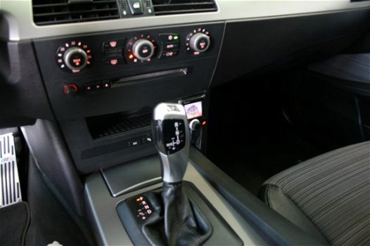 BMW 5-serie - 525i Executive Automaat Nwe APK - 1