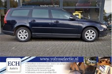 Volvo V70 - 2.4D 175pk Automaat, Leer, Navi, Stoelverwarming