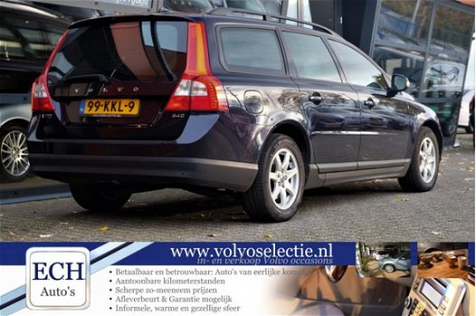Volvo V70 - 2.4D 175pk Automaat, Leer, Navi, Stoelverwarming - 1