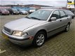 Volvo S40 - 1.8 Luxury AUT/113775KM/TREKHAAK - 1 - Thumbnail