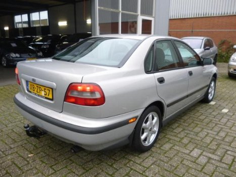 Volvo S40 - 1.8 Luxury AUT/113775KM/TREKHAAK - 1