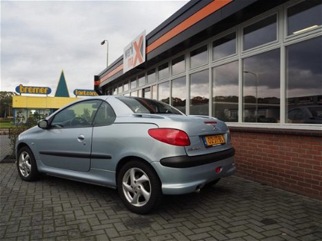 Peugeot 206 CC - 1.6-16V Oudjaar korting 450, - Euro - 1