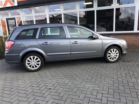 Opel Astra Wagon - 1.6 Business Automaat Oudjaar korting 750, - euro - 1