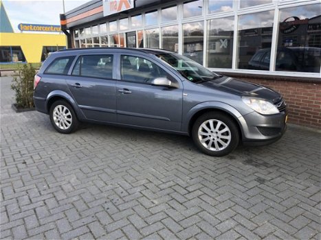 Opel Astra Wagon - 1.6 Business Automaat Oudjaar korting 750, - euro - 1