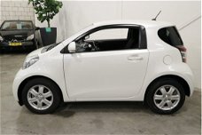 Toyota iQ - 1.0 VVTi Comfort airco zeer comfortabel