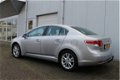 Toyota Avensis - 2.0 VVTi Business - 1 - Thumbnail