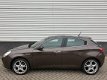 Alfa Romeo Giulietta - 1.4 T 170PK Dist. Lusso *Automaat - 1 - Thumbnail