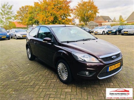 Ford Focus - 1.6 16V Titanium - 1