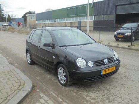 Volkswagen Polo - 1.9 SDI Comfortline - 1