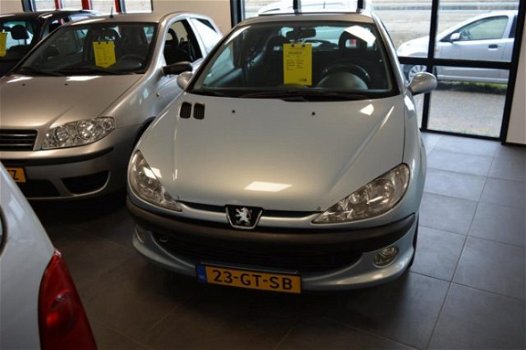 Peugeot 206 - 1.6-16V XS - 1