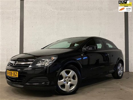 Opel Astra GTC - 1.6 Edition Airco, Cruise, Dealer Onderhouden - 1