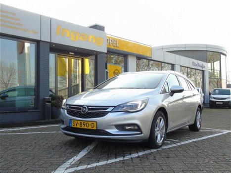 Opel Astra - ST 1.4 Turbo 150pk Online Edition + Navigatie + AGR + Trekhaak afneembaar - 1