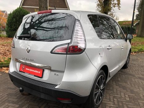 Renault Scénic - 1.2 TCE, BOSE, NAIV, TREKHAAK, LEDER, CRUISE CONTROL, PDC VOOR EN ACHTER, ETC - 1