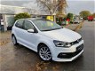 Volkswagen Polo - 1.4 TDi 105PK R-Line Pano BiXenon Navi Led Bomvolle Auto - 1 - Thumbnail