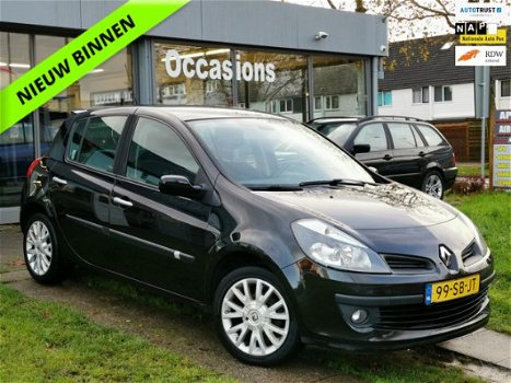 Renault Clio - 1.6-16V Dynamique Luxe Airco/El.ramen/LMV/NAP/APK - 1