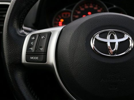 Toyota Verso S - 1.3 VVT-i Dynamic Limited | LM velgen | Climate control | Navigatie | - 1
