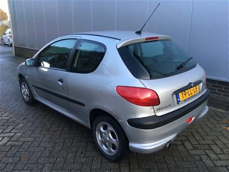 Peugeot 206 - 1.4 XS Premium Leder Apk nieuw - 1