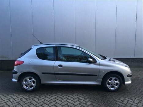 Peugeot 206 - 1.4 XS Premium Leder Apk nieuw - 1