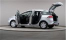 Renault Clio Estate - 1.5 dCi Expression, Airconditioning, Trekhaak - 1 - Thumbnail