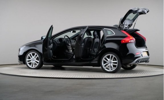 Volvo V40 - 2.0 D2 Business Sport, Navigatie, Stoelverwarming, Xenon - 1