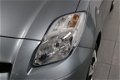 Toyota Yaris - 1.0 VVTi Acces - 1 - Thumbnail