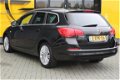 Opel Astra Sports Tourer - 1.4 Turbo Des.Ed. NAVI/AGR STOELEN/ECC/PDC/16INCH/BLUETOOTH/PRIVACY GLASS - 1 - Thumbnail