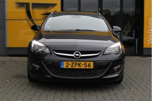 Opel Astra Sports Tourer - 1.4 Turbo Des.Ed. NAVI/AGR STOELEN/ECC/PDC/16INCH/BLUETOOTH/PRIVACY GLASS - 1