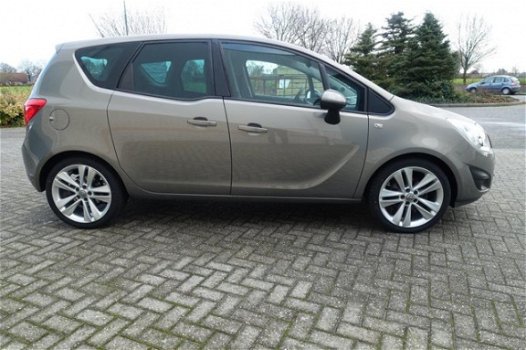 Opel Meriva - 1.4 Cosmo 18