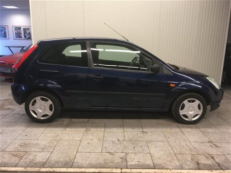 Ford Fiesta - 1.3 Style 3drs AIRCO NIEUWE APK - 1