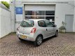 Renault Twingo - 1.2-16V Dynamique Airco/Cruise control/Toerenteller - 1 - Thumbnail