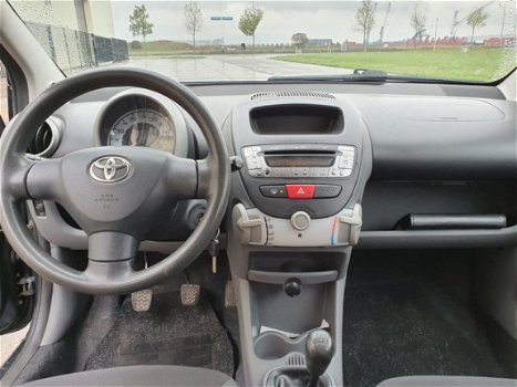 Toyota Aygo - 1.0-12V - 1