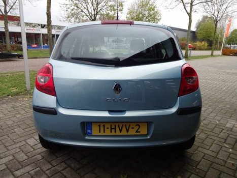 Renault Clio - 1.2 TCE Collection airco | cruise | el ramen | - 1