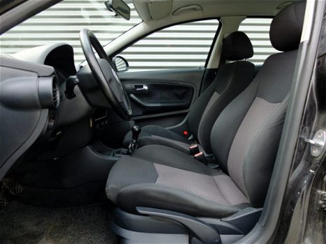 Seat Ibiza - 1.4-16V Sport 5-deurs *Airco*Cruisecontr.*Radio/cd - 1