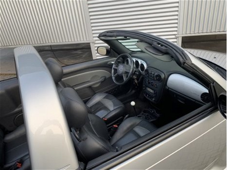 Chrysler PT Cruiser Cabrio - 2.4i Touring Airco/Leder/Navigatie/Nette staat - 1