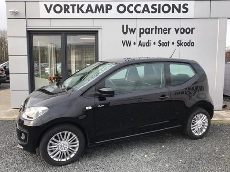 Volkswagen Up! - 1.0 ''CUP'' PDC/CRUISE/STOELVERW 4.300 KM UNIKEK - 1