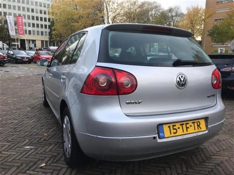 Volkswagen Golf - 1.6 FSI Trendline Automaat/Airco - 1