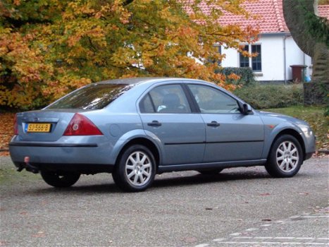 Ford Mondeo - 1.8-16V Collection APK/AiRCO/RIJD SUPER GOED - 1