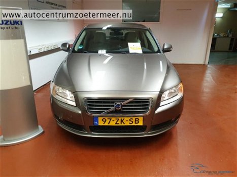 Volvo S80 - 2.0 Momentum - 1