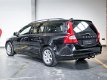 Volvo V70 - 2.5T Automaat Classic Edition - 1 - Thumbnail
